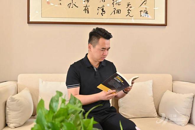 烹百味 匠心熬就“味滋香”麻将胡了2试玩网站一勺底料(图8)