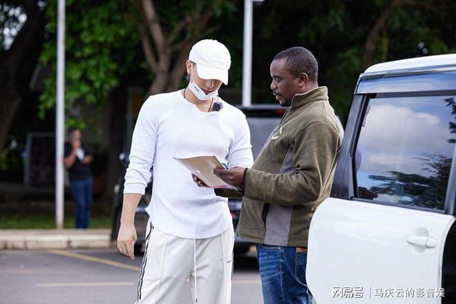 首播非洲版去有风的地方黄子韬最为有趣PG电子麻将胡了2《小伙小妹换游记》(图3)