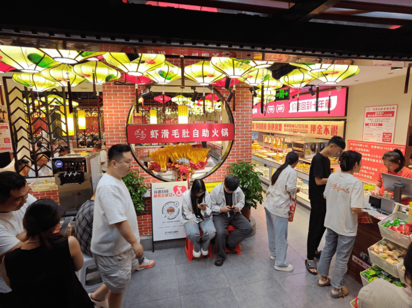 锅!退役军人+渔民老板坐镇85%高虾仁不限量畅吃PG麻将胡了网站入口搜狐探店|济南宝藏虾滑自助火(图4) 锅!退役军人+渔民老板坐镇85%高虾仁不限量畅吃PG麻将胡了网站入口搜狐探店|济南宝藏虾滑自助火(图4)